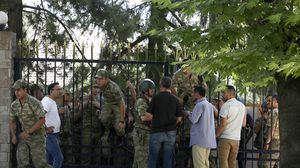 اشتباكات متفرقة في أنقرة واستسلام عدد كبير من الجنود المنقلبين- الأناضول