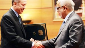  رئيس الحكومة المغربية، عبد الإله بن كيران، أعرب عن سعادته بفشل الانقلاب بتركيا وقدم التهاني للرئيس التركي - أرشيفية