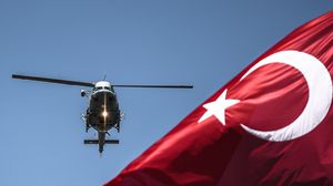 الطيار الانقلابي: رأيت مروحية أردوغان تبدأ بالإقلاع ولكنني لم أخبر أحدا بذلك- تويتر
