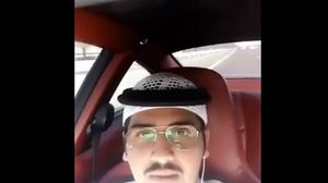 السلطات الإماراتية اعتقلت مطر فور انتشار التسجيل بمواقع التواصل الاحتماعي- تويتر 
