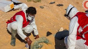 20 مهاجرا غير نظامي لقوا حتفهم في الصحراء الليبية - الهلال الأحمر الليبي