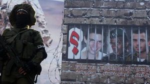 كتائب القسام أكدت أكثر من مرة احتجاز عدد من جنود الاحتلال أسرى لديها- ناشطون 