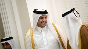 قدم أمير قطر مبادرات عديدة لحل الأزمة - جيتي