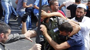 سلطات الاحتلال الاسرائيلي تمنع الفلسطينيين من دخول الأقصى إلا عبر بوابات الكترونية- جيتي
