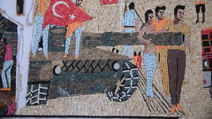 الفنان السوري استخدم 300 ألف قطعة حجر في لوحته الفسيفسائية - الأناضول