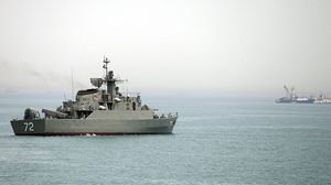 "الحرس الثوري": السفينة الإيرانية وجهت تحذيرات شديدة إلى السفينة الأمريكية- أسوشييتد برس