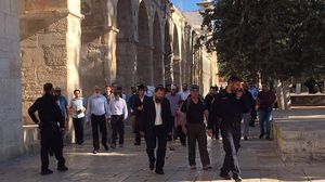 أكثر من 150 مستوطنا اقتحموا المسجد الأقصى الأحد تحت حماية شرطة الاحتلال- ناشطون 