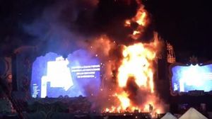 قالت الصفحة الرسمية للمهرجان على "فيسبوك"، إن الحريق اندلع بسبب "عطل فني"- تويتر