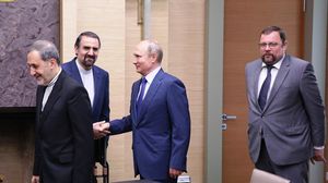 ولايتي حمل رسالة من الزعيم الأعلى الإيراني علي خامني إلى الرئيس الروسي بوتين- إرنا