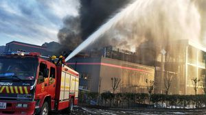 وقع في عام 2015 انفجار في مخزن كيماويات في مدينة تيانجين الشمالية، مما أسفر عن مقتل 165 شخصا- جيتي