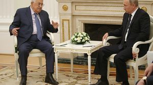  عباس أبلغ الرئيس الروسي بقلقه إزاء قرار ترامب نقل السفارة الأمريكية إلى القدس- جيتي 