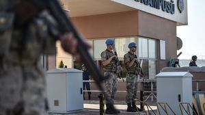 اعتقل ما لا يقل عن ألفي شخص ورُحل 7 آلاف آخرون في عمليات تركية ضد تنظيم الدولة- جيتي