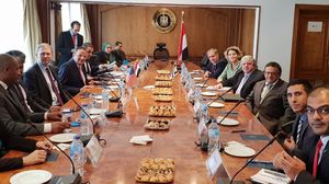  الوفد الإسرائيلي التقى مع كبار المسؤولين في وزارة الصناعة والتجارة المصرية- تويتر
