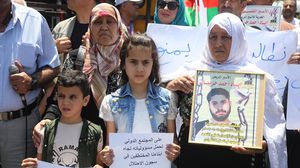 أكثر من 50 أسيرا فلسطينيا قضوا أكثر من 20 عاما في سجون الاحتلال- الأناضول