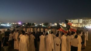 منذ نحو شهر لم تتوقف اعتصامات البدون في ساحة تيماء (الحرّية)- ناشطون عبر تويتر