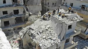 يتواصل القصف على إدلب ومحيطها رغم اتفاق "خفض التصعيد"- جيتي