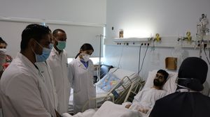 لا يزال الشاب محمد نصاص بحاجة إلى زراعة قلب طبيعي- مستشفى الرسول الأعظم