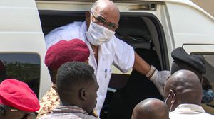 قال فريق الدفاع عن البشير إن "القرار يكشف عن مؤامرة تم حبكها والتسليم سيكون كارثة على السودان"- جيتي