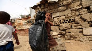 شهد اليمن للعام السادس حربا عنيفة أدت إلى خلق واحدة من أسوأ الأزمات الإنسانية بالعالم- جيتي