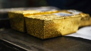 انخفضت أسعار الذهب في السوق الفورية إلى 1870.69 دولار للأوقية (الأونصة)- جيتي