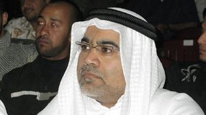 يقضي المعارض البحريني عبد الجليل السنكيس حكماً بالسجن المؤبد في سجن جو المركزي