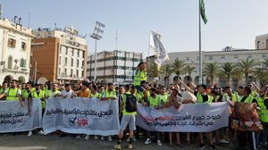 المظاهرات تطالب برحيل أطراف الأزمة الليبية وإجراء الانتخابات- جيتي