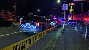 وقالت شرطة المدينة إن الحادث وقع الواحدة صباحا في منطقة رينتون في سياتل بواشنطن- تويتر