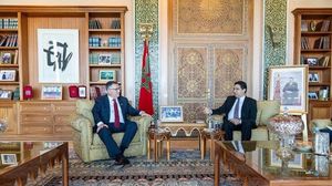 وزير الخارجية المغربي ناصر بوريطة يستقبل وزير العدل في حكومة الاحتلال الإسرائيلي جدعون ساعر في الربط (تويتر)
