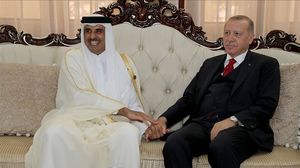 يقيم أمير قطر مأدبة عشاء على شرف ضيفه - الأناضول