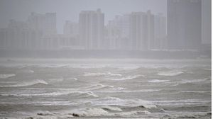 إعصار  "دوكسوري" هو ثاني أقوى إعصار يصل لليابسة في الصين بعد إعصار "ميرانتي" 2016- شينخوا