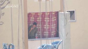 رصد جنود الاحتلال داخل المقر قبل الهجوم عليه- إعلام القسام