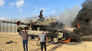 تنشر المقاومة بشكل مستمر عمليات استهداف الدبابات والمدرعات بغزة - أرشيفية