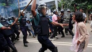 قتل في المظاهرات 151 محتج ضد قانون المحاصصة لأبناء العسكريين في بنغلادش - إكس 