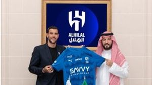 تأتي الصفقة استجابة لرغبة المدير الفني الجديد للهلال الإيطالي سيموني إنزاغي- إكس