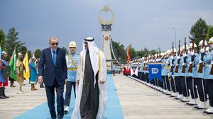 أردوغان وابن زايد وقعا اتفاقيات تجارية عديدة- وام