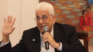 تحذيرات من أخطاء الماضي.. مصر أمام تحديات مصيرية تتطلب حلولاً غير تقليدية - حسام بدراوي "فيسبوك" 