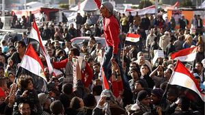 غاب حق التظاهر، وأبسط الحقوق المدنية والسياسية عن الجميع، وكان أول من عوقب بالحرمان من هذه الحقوق، هم أنفسهم من نزلوا يحملون الضباط من العسكر والشرطة على أكتافهم.. جيتي