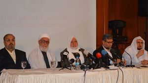 "حمل المجلس الإسلامي السوري منذ تأسيسه أمانة الكلمة والموقف، وكان المرجعيّة الشرعيّة والدعويّة"- الموقع الرسمي للمجلس