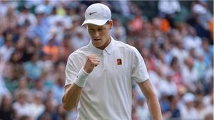 لم يظهر مارتينيث المصنف 52 عالمياً أي ردة فعل في المجموعة الثالثة- Wimbledon / إكس