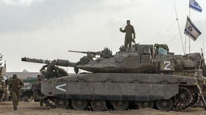 قوات إسرائيلية على مقربة من حدود غزة لا تجرؤ على الاقتراب أكثر - (وكالات محلية)