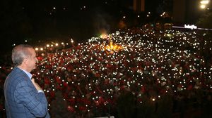 أردوغان خلال احتفالات أنصاره بفوزه - الأناضول
