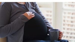إكثار الحامل من القهوة يعرض طفلها للسرطان- (وكالات محلية)