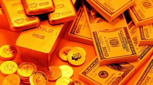 صعد الذهب في المعاملات الآسيوية المبكرة مع هبوط اليورو ونزول الأسهم الأمريكية - أرشيفية