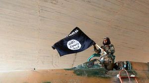 سيطرت داعش مؤخرا على مطار الطبقة العسكري - تويتر