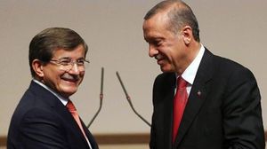 الرئيس التركي أردوغان ورئيس الوزراء بالوكالة داود أوغلو - الأناضول