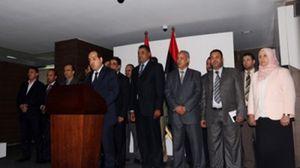 أعضاء البرلمان الليبي الجديد قبيل جلسته العاجلة السبت - (وكالات محلية)