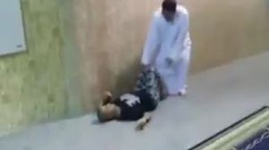 اعتدى الرجل على الفتى المصاب بمتلازمة داون داخل مسجد - يوتيوب