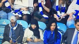 أثار لباس المشجعات السعوديات بمباراة السوبر ضجة كبيرة في السعودية - تويتر