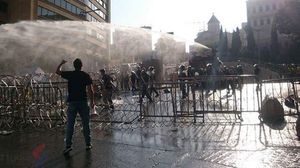 تستمر الاحتجاجات في بيروت على تفاقم أزمة النفايات - عربي21