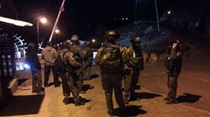 جيش الاحتلال اعتقل الفلسطينيين بشبهة الضلوع بنشاطات إرهابية شعبية- صفا